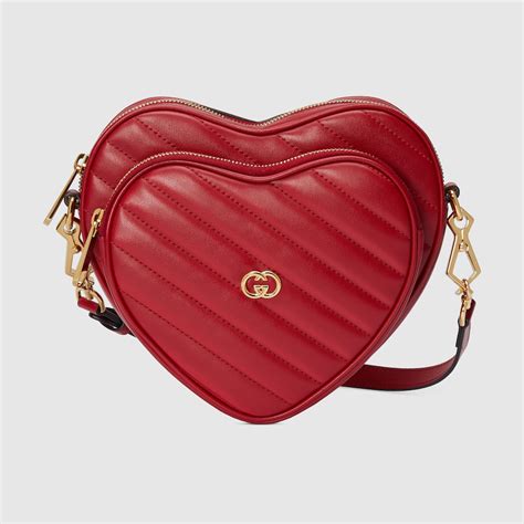 borsa cuore di gucci|La borsa Gucci a forma di cuore è must have della Primavera 2021.